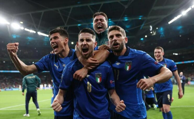 متي قرعة دوري أبطال أوروبا 2025 دور 16؟ كل ما تريد معرفته عن المواعيد والإجراءات