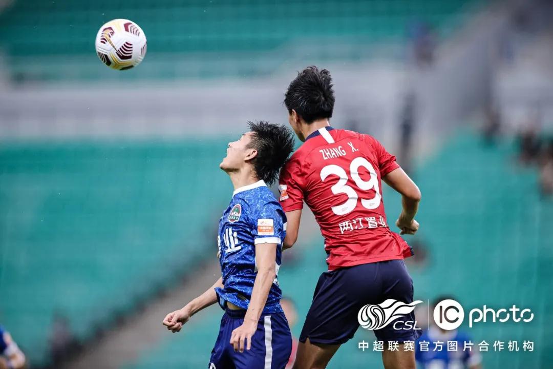 جدول ترتيب الدوري الإنجليزي 2020نظرة شاملة على موسم استثنائي