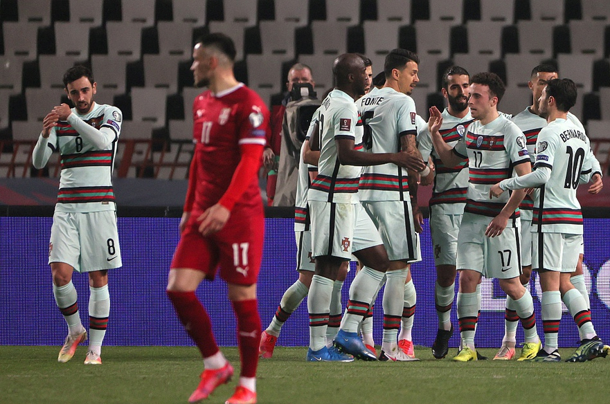 ماتشليفربولضدمانشستريونايتدمباشرمواجهةناريةفيالدوريالإنجليزي